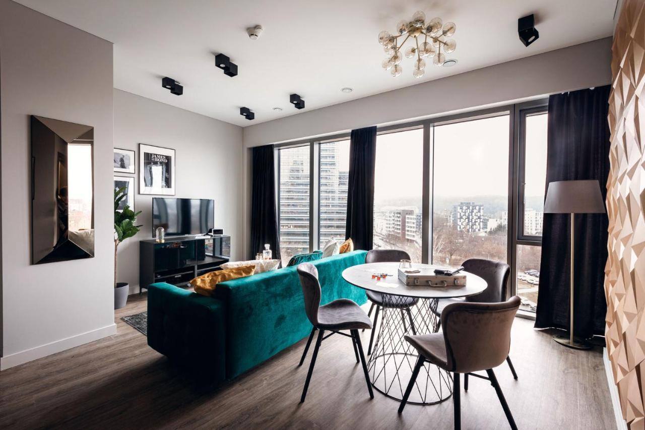 Brand New James Bond City Center Vilnius Ngoại thất bức ảnh