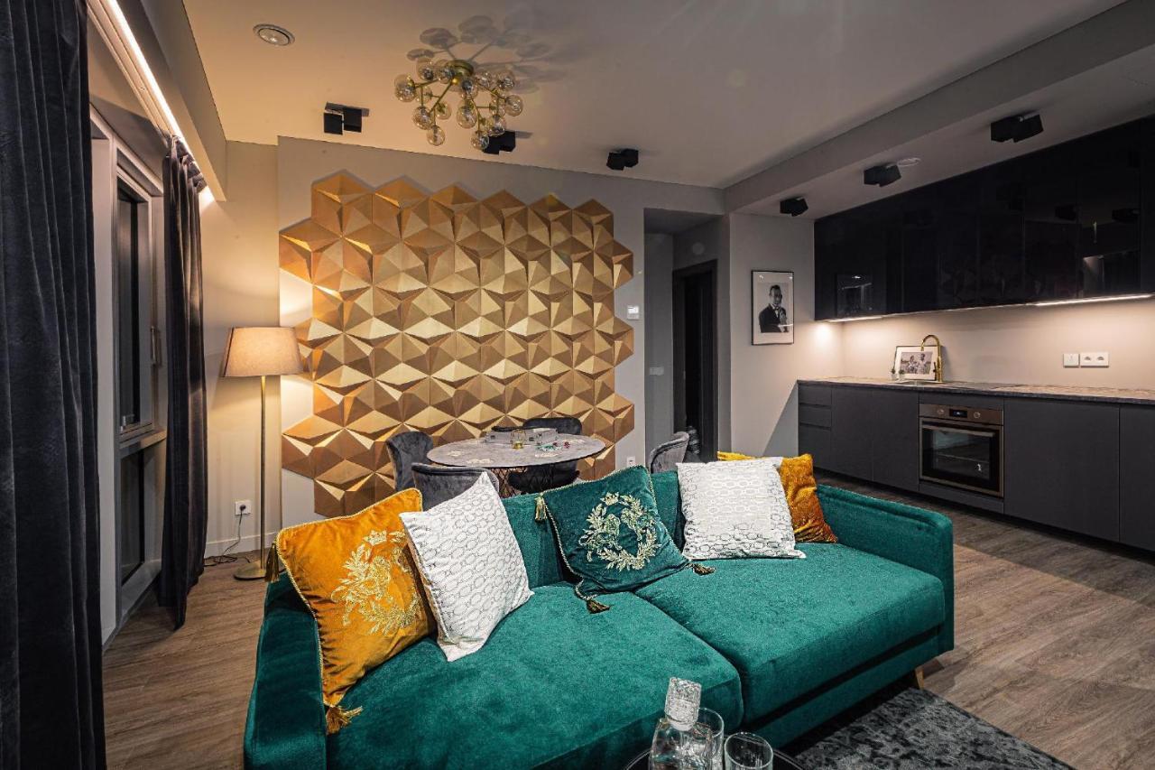 Brand New James Bond City Center Vilnius Ngoại thất bức ảnh
